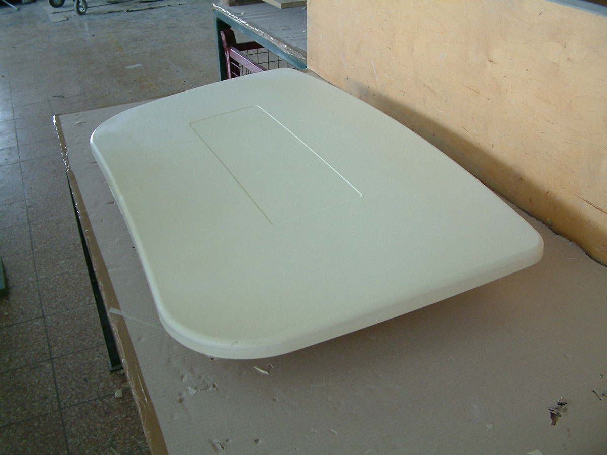 Fröccsöntött készelemek