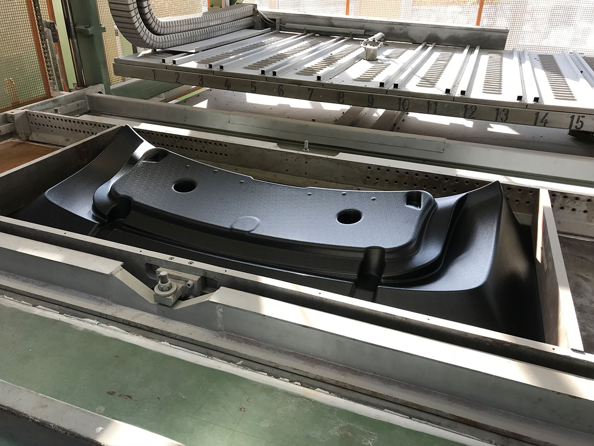 Vákuumformázott elem